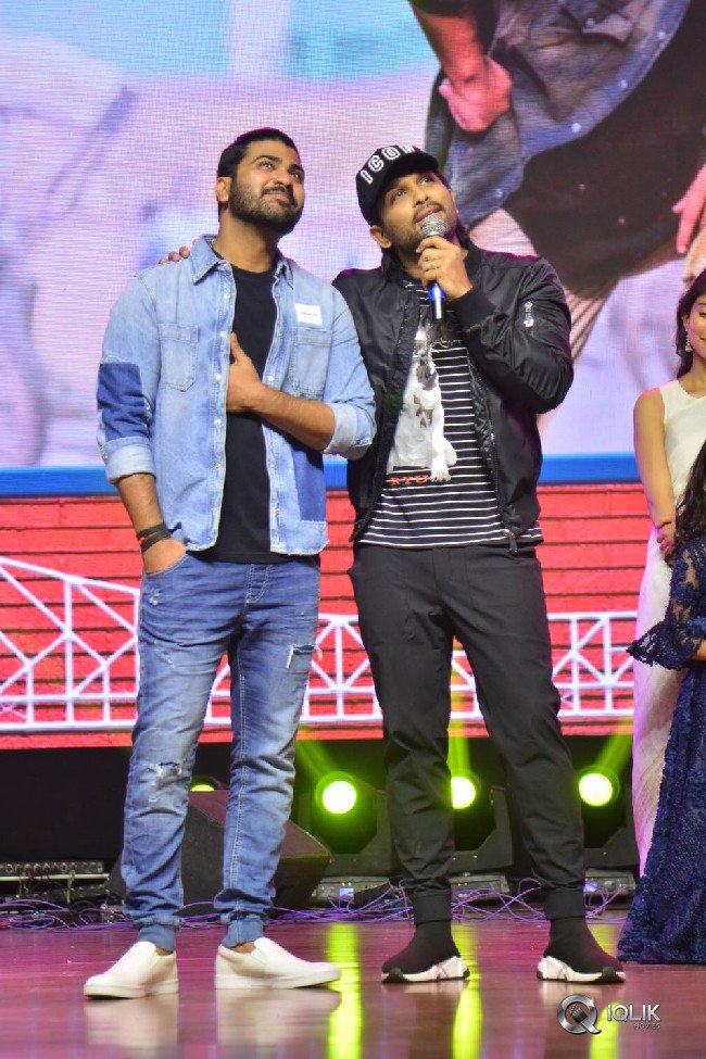 Padi-Padi-Leche-Manasu-Movie-Pre-Release-Event